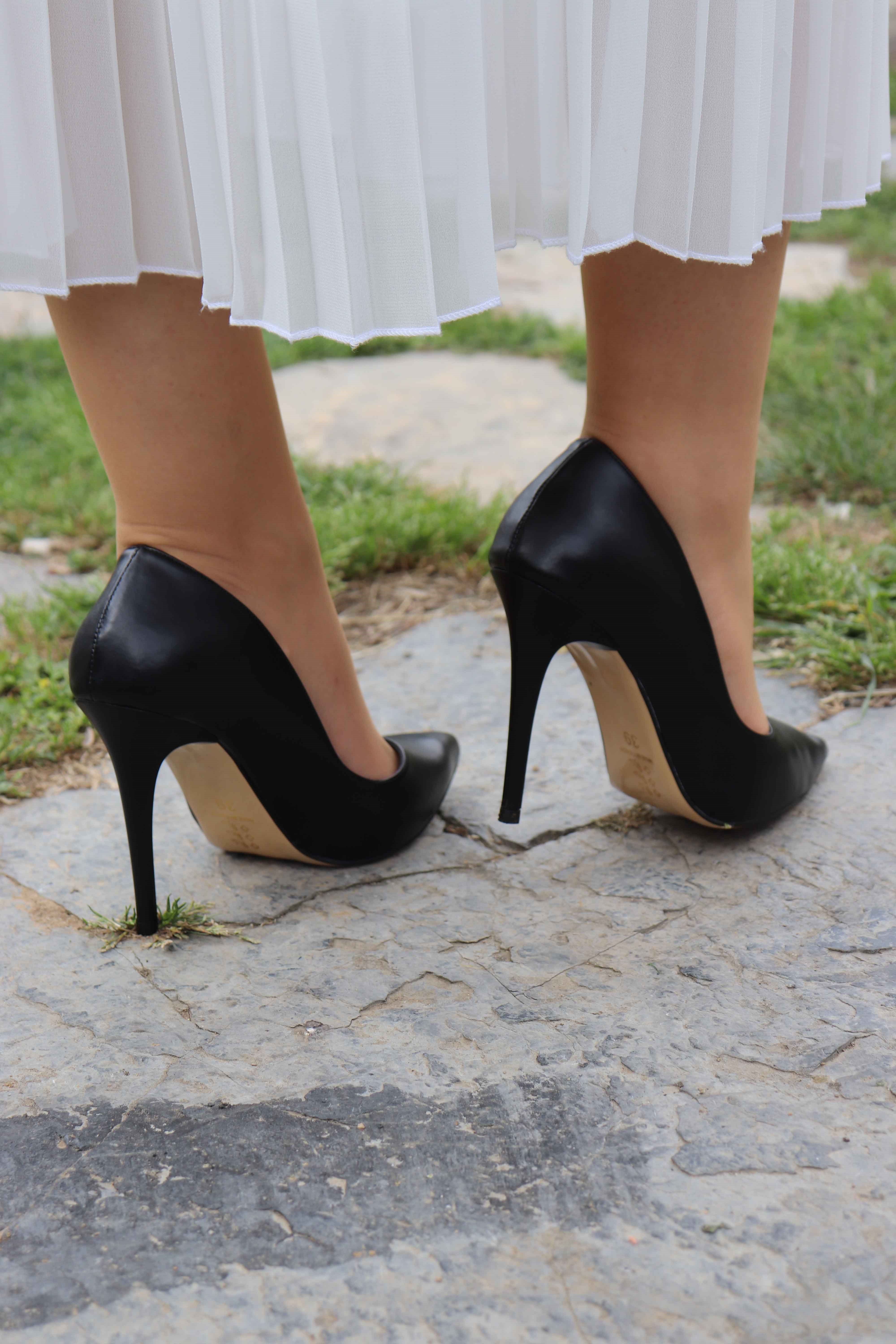 Kapalı Stiletto Topuklu Ayakkabı 511