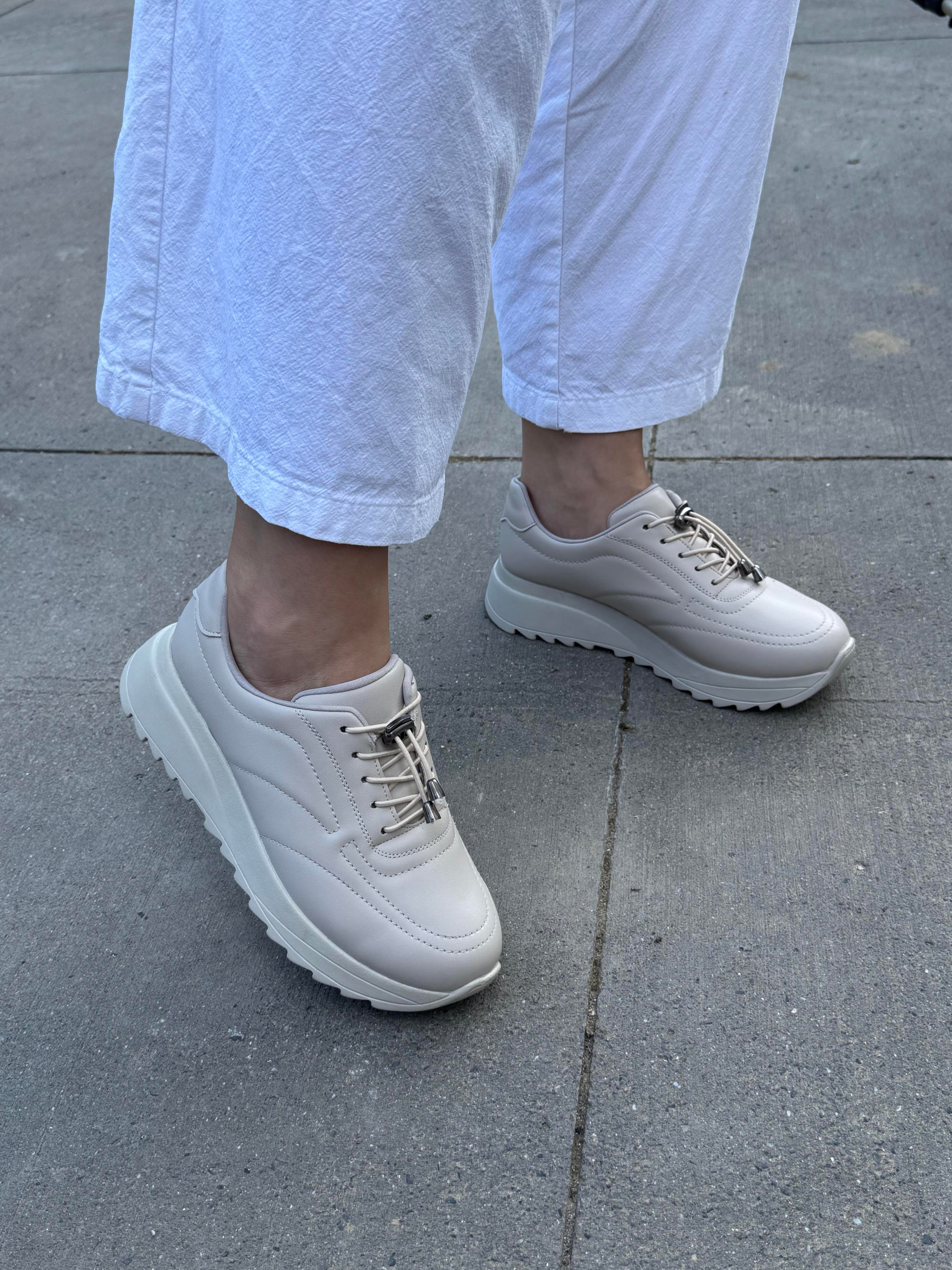 ORTOPEDİK KADIN KLASİK SPOR AYAKKABI 290