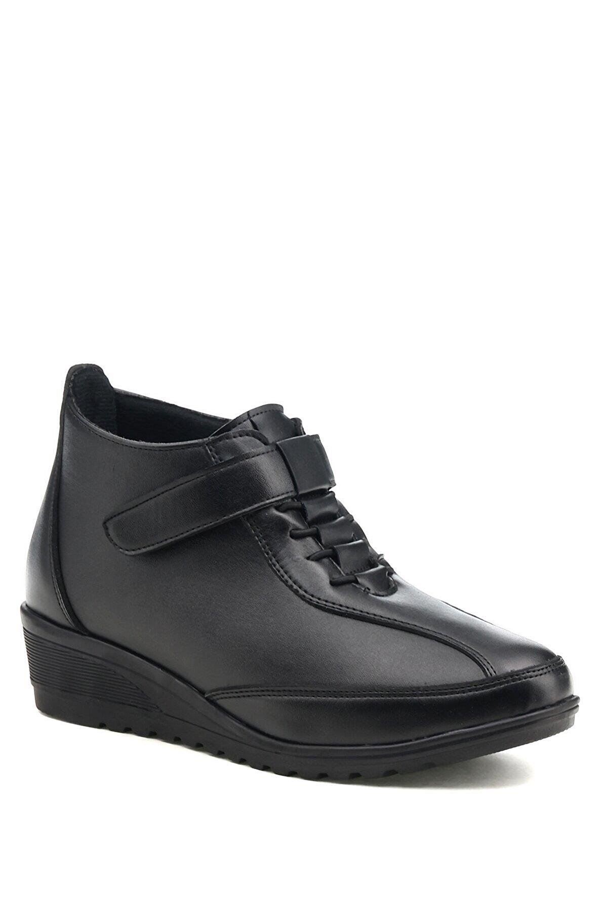 Polaris Kadın Bot Ayakkabı 162301.Z2Pr - SIYAH