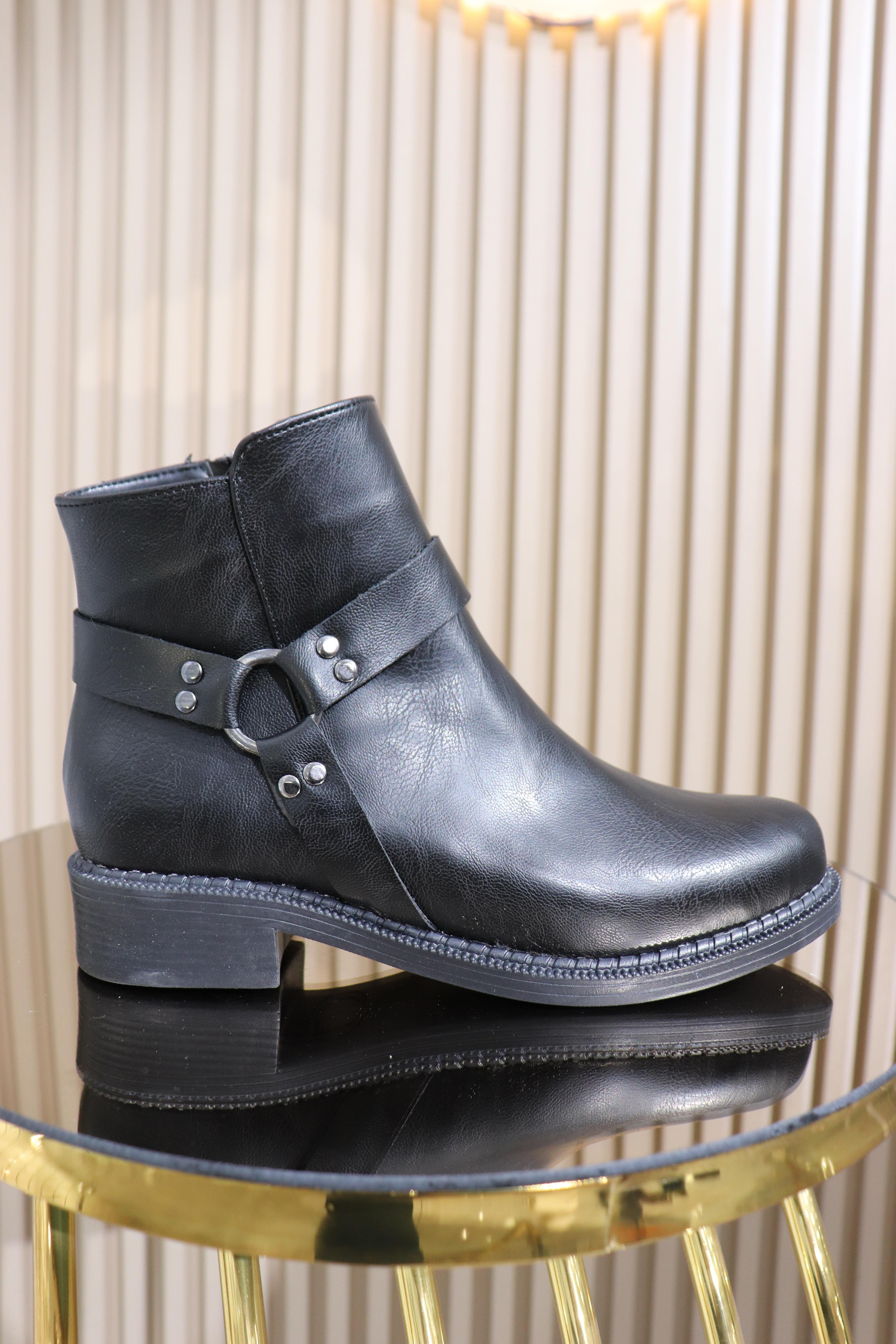 ÜÇ KEMER TOKALI KADIN BOT 189