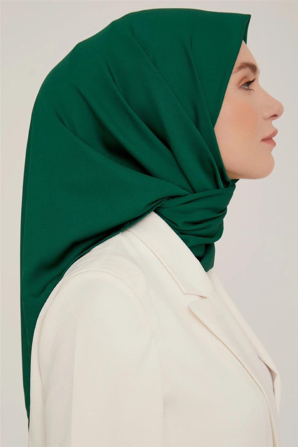 ARMİNE SPORT EŞARP DÜZ FON 787