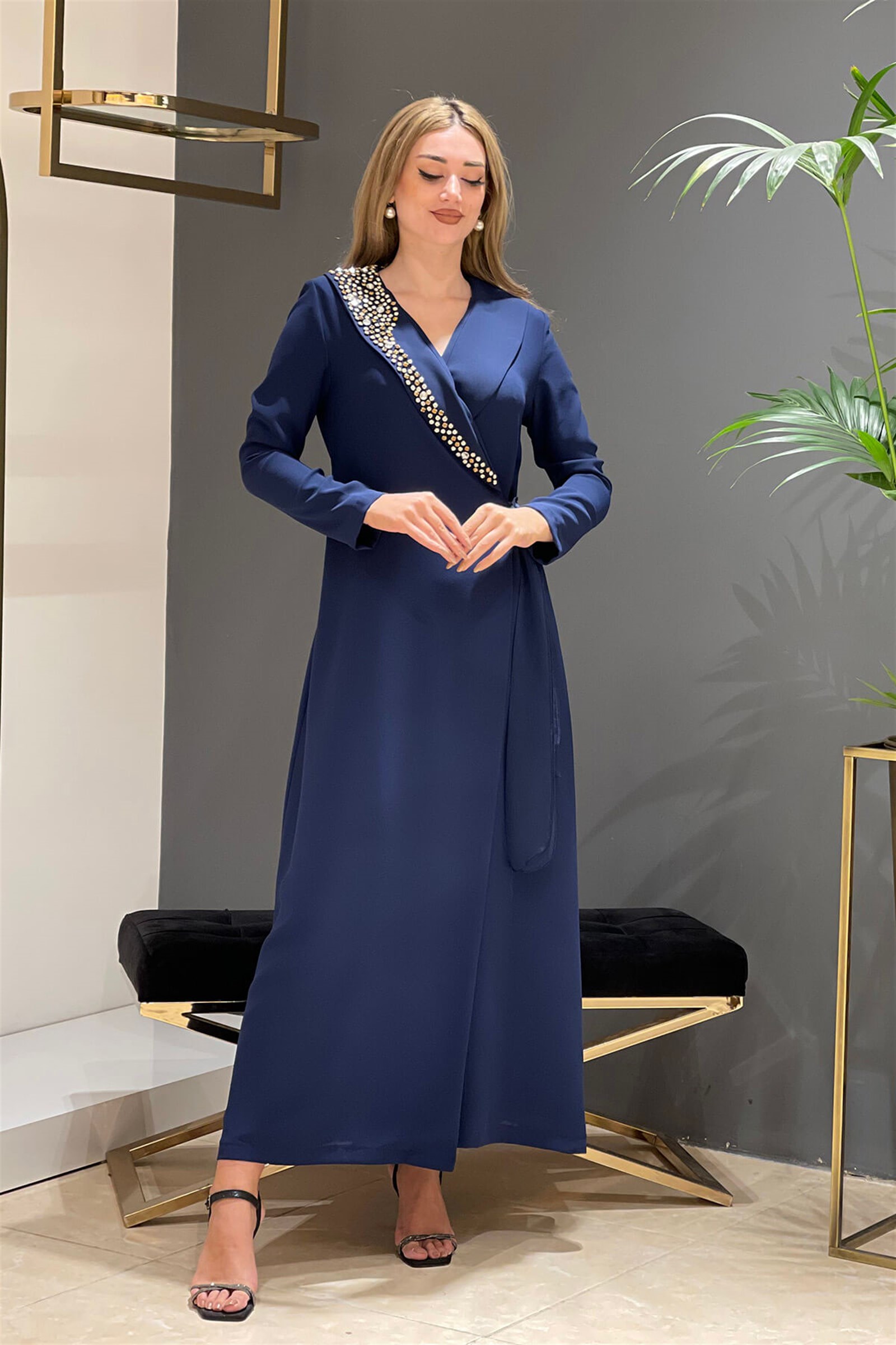 Derin Store Taşlı Bayan Ferace 9368 Lacivert