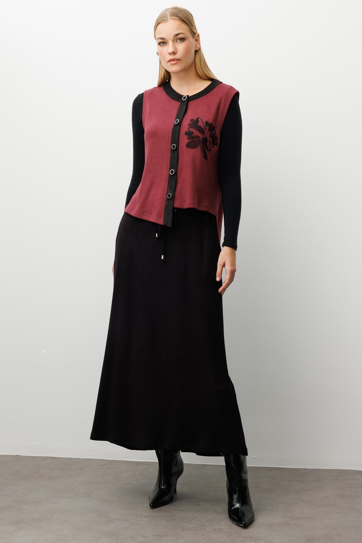 MODAİLGİ İşlemeli Asimetrik Triko Yelek 77015 Bordo