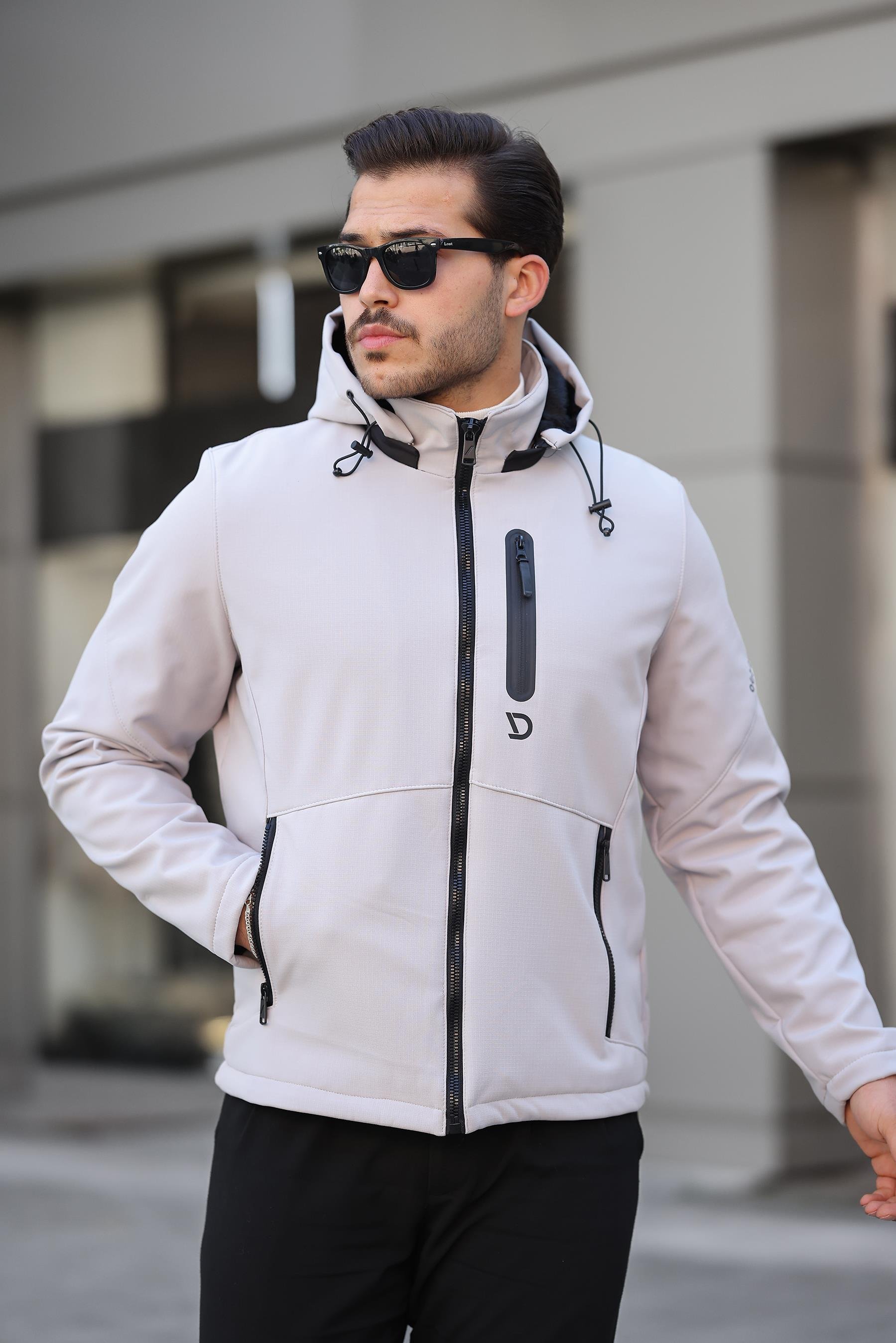 Softshell Su ve Rüzgar Geçirmez Mont