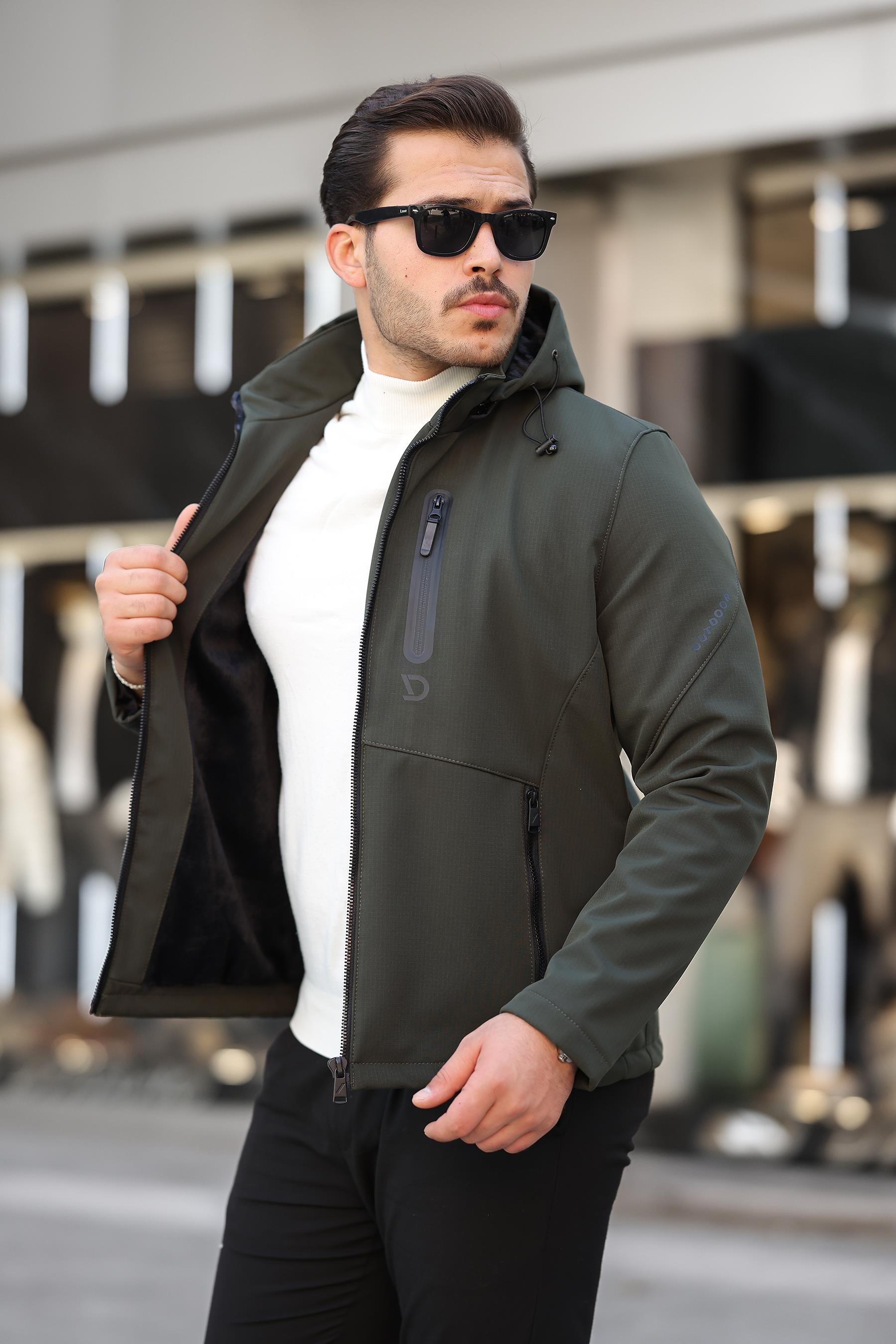 Softshell Su ve Rüzgar Geçirmez Mont