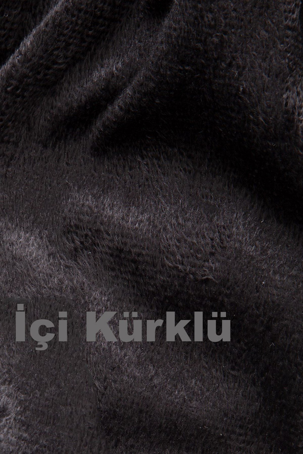 Su ve Rüzgar Geçirmez Kadın Softshell Mont