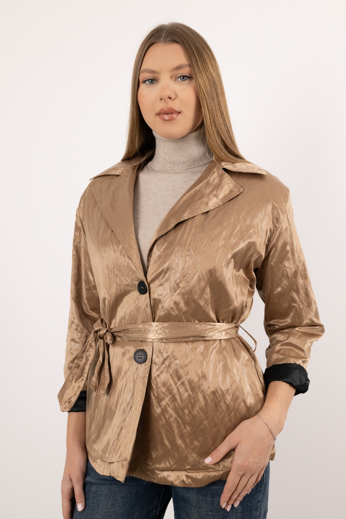 Bel Bağlama Detay V Yaka Ceket