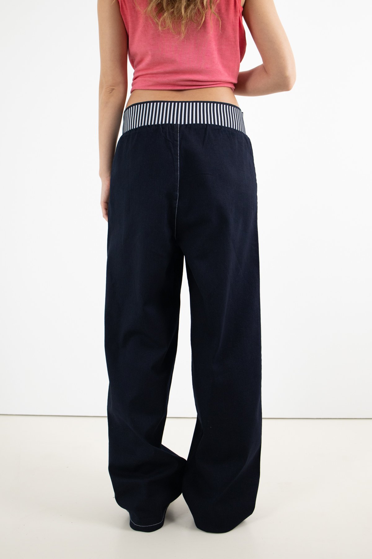 Bel Bağlama Ve Çizgi Detaylı Kot Pantolon