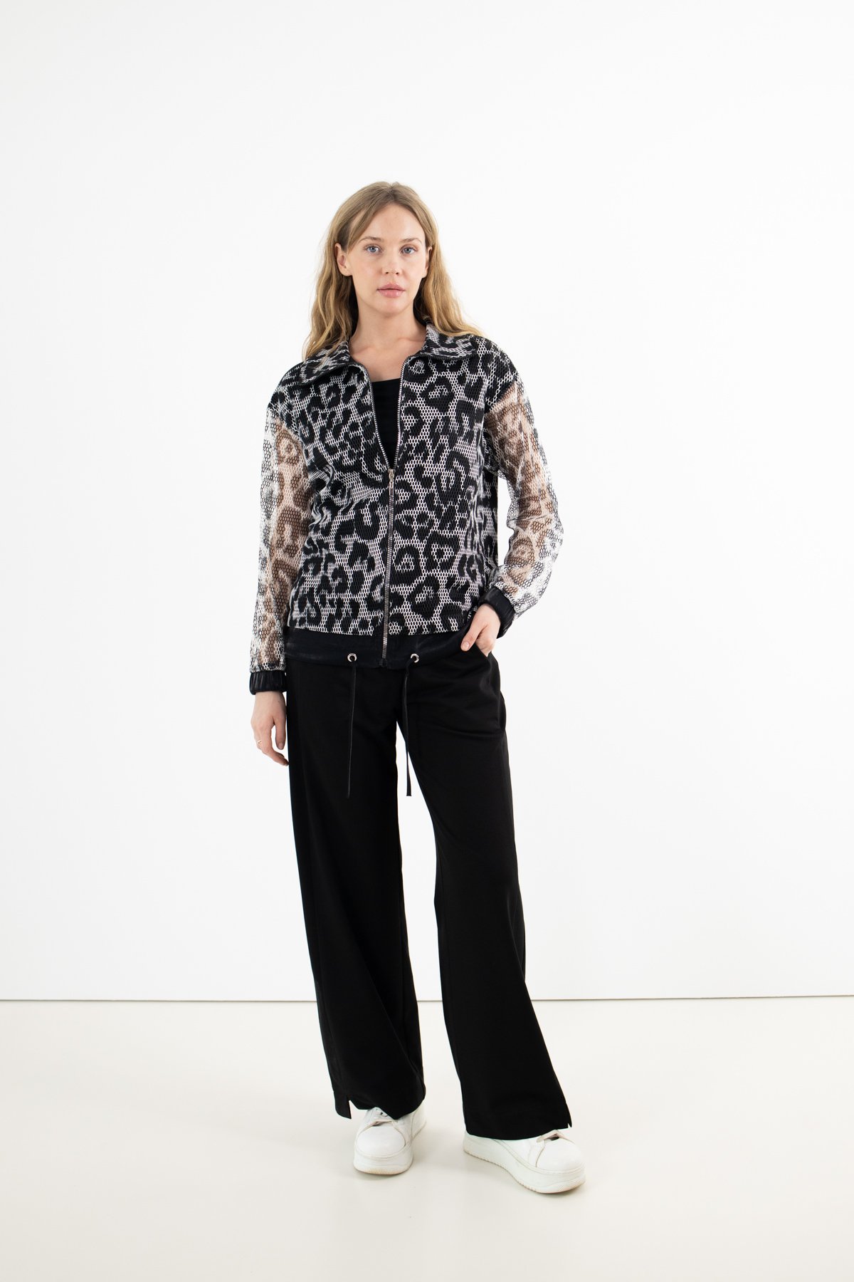 Bel File Detaylı Likralı Bol Paça Pantolon