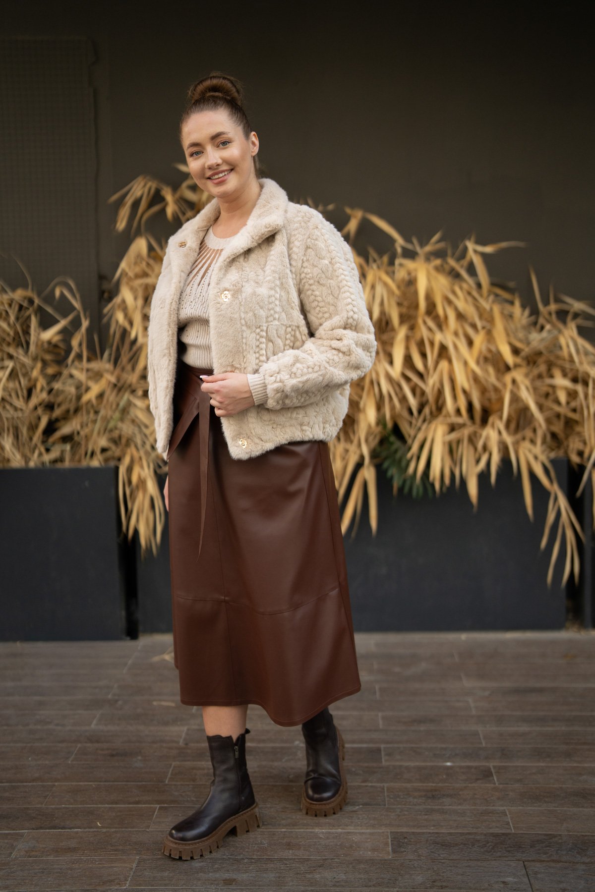 Bel Kemer Detaylı Cepli Deri Etek