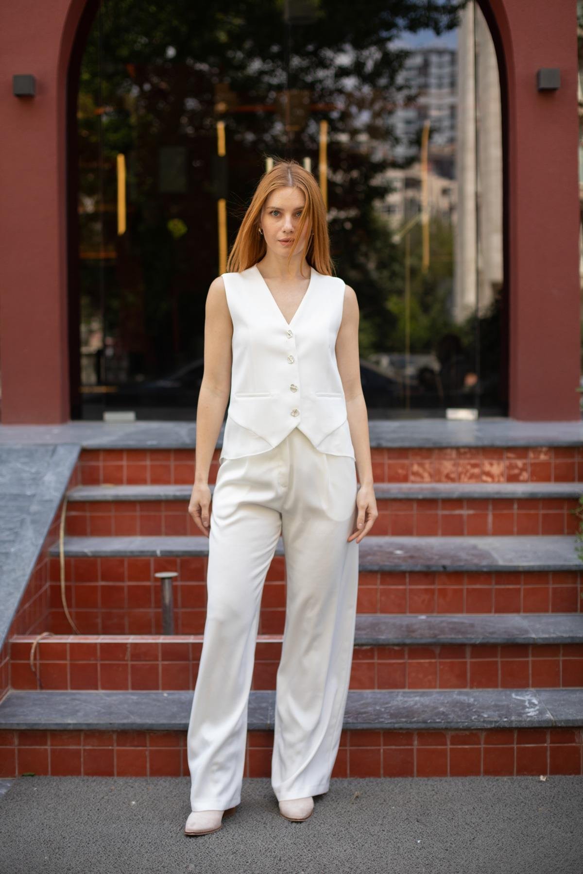 Bel Lastik Detaylı Bol Paça Pantolon