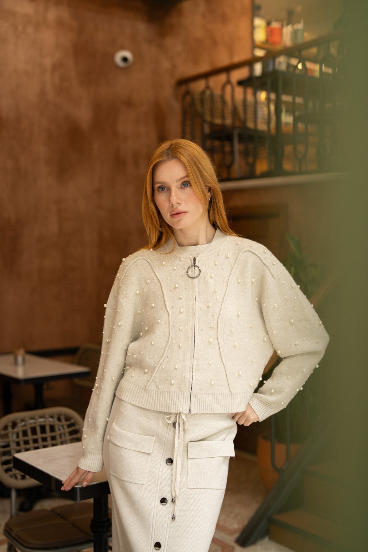 Boncuk İşleme Detay Triko Ceket