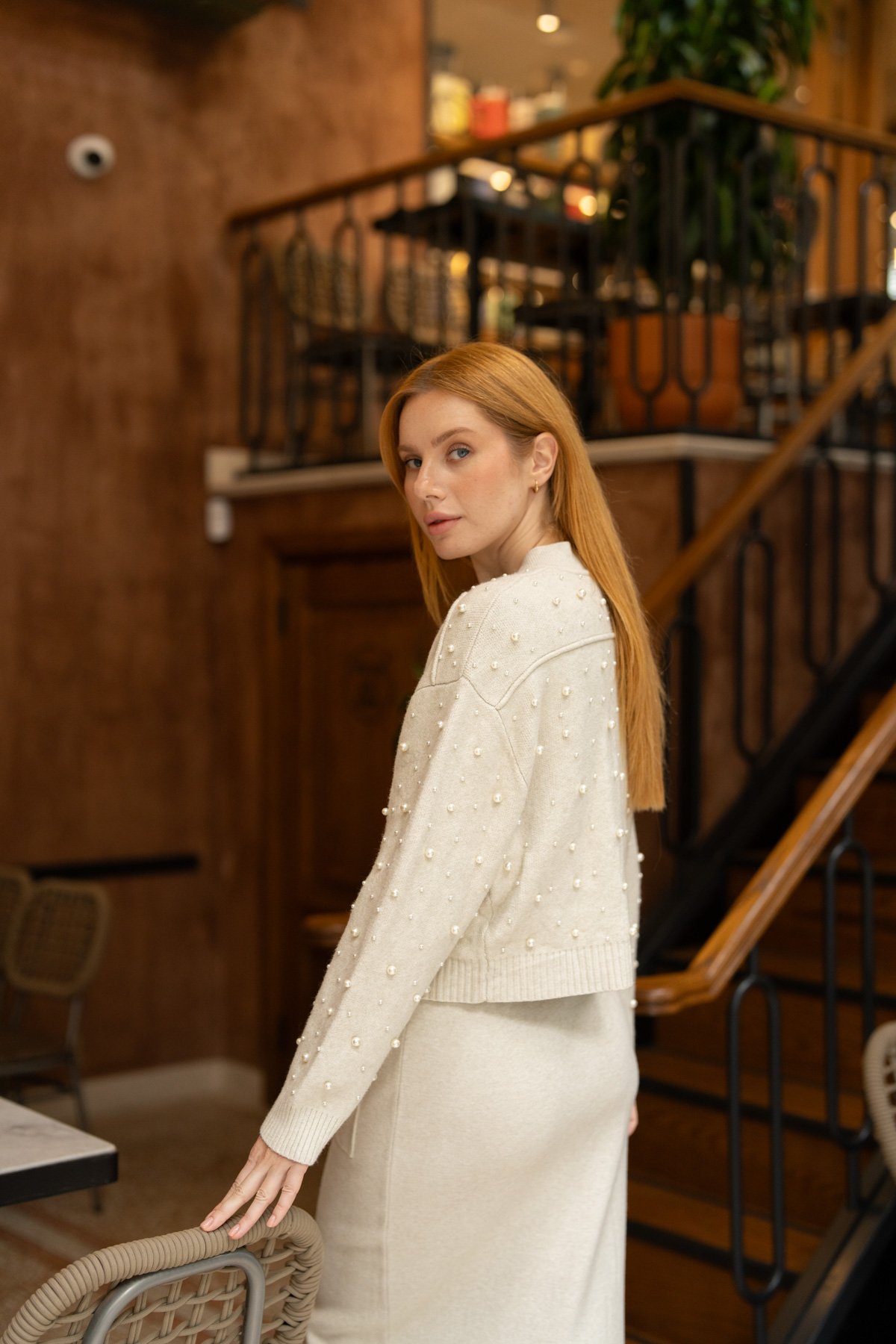 Boncuk İşleme Detay Triko Ceket