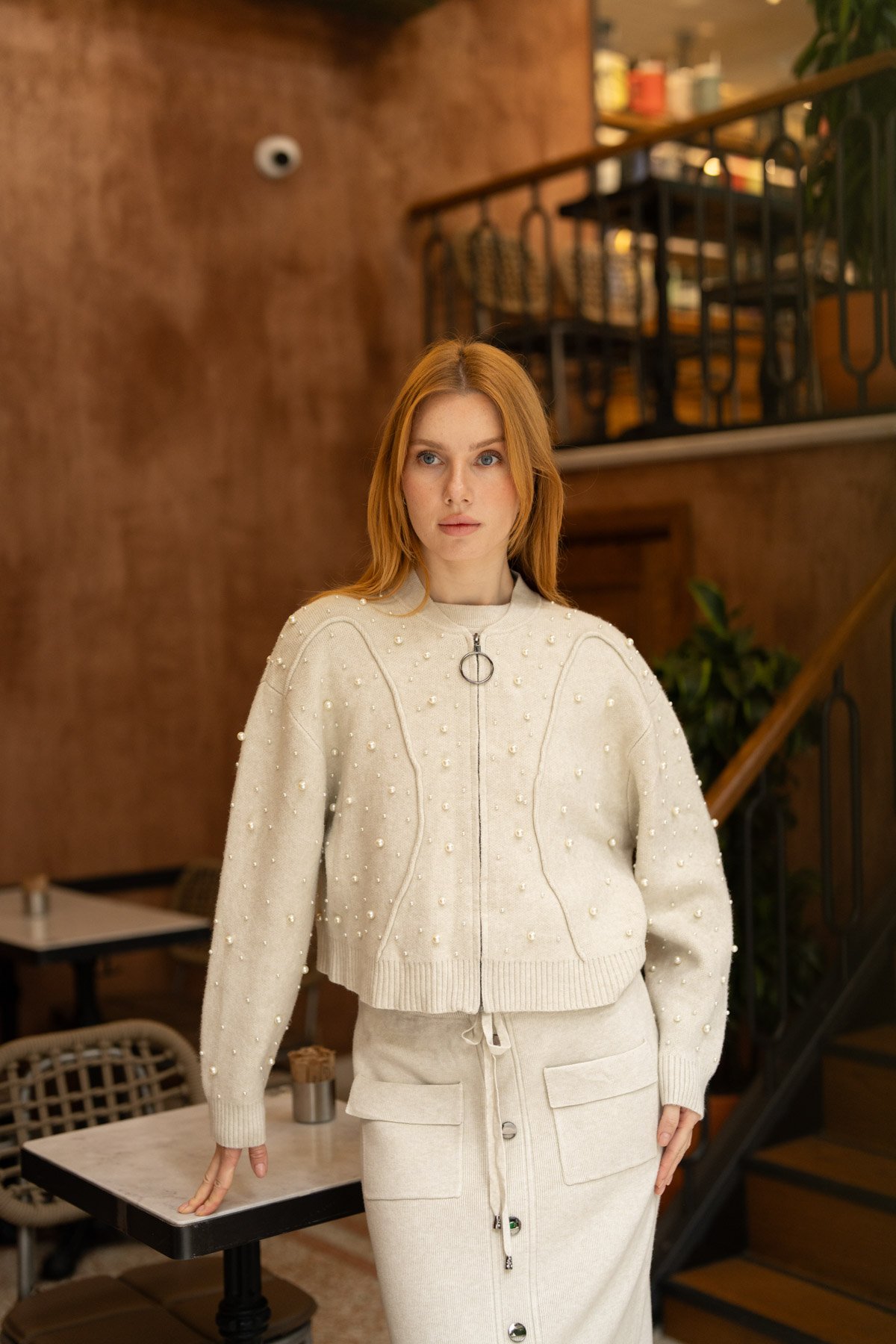 Boncuk İşleme Detay Triko Ceket