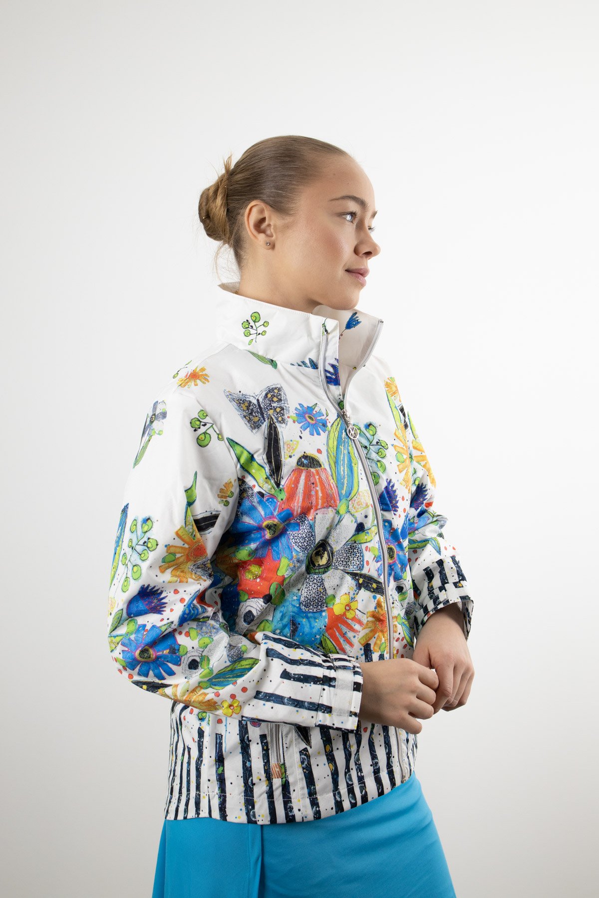 Çiçek Desenli Cep Fermuar Detay Ceket