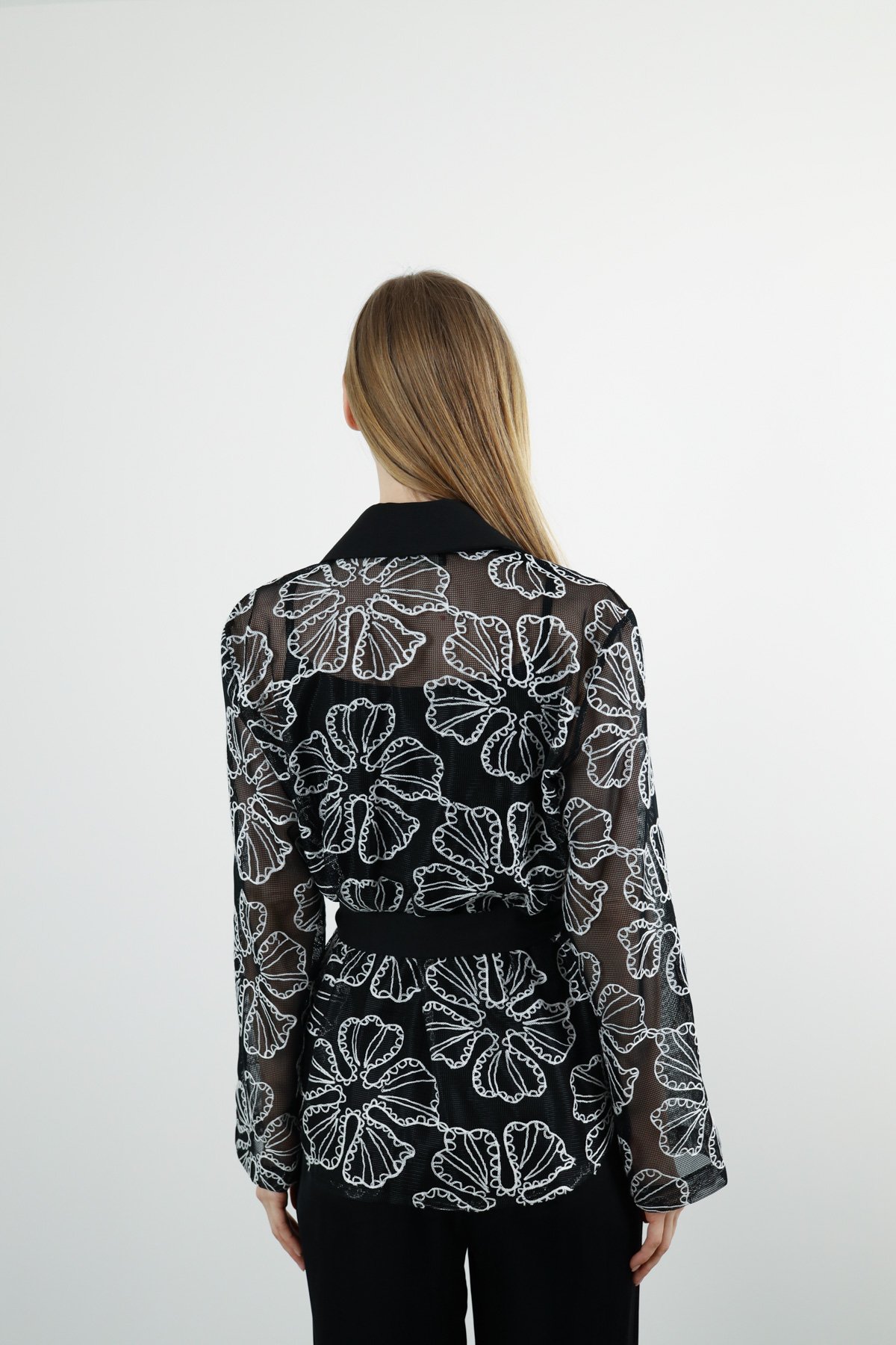 File Detaylı Bağlamalı Örgü Detaylı Ceket