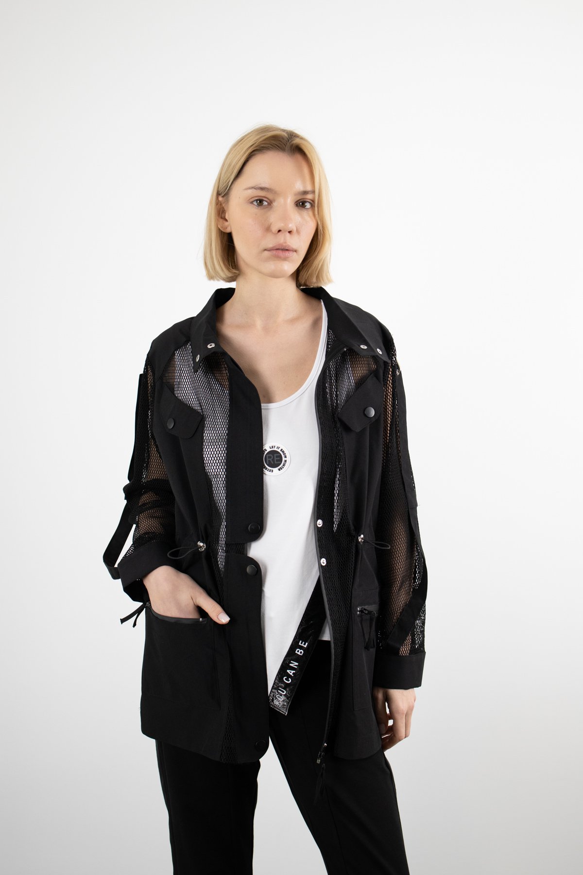 File Detaylı Beli Büzgülü Ceket