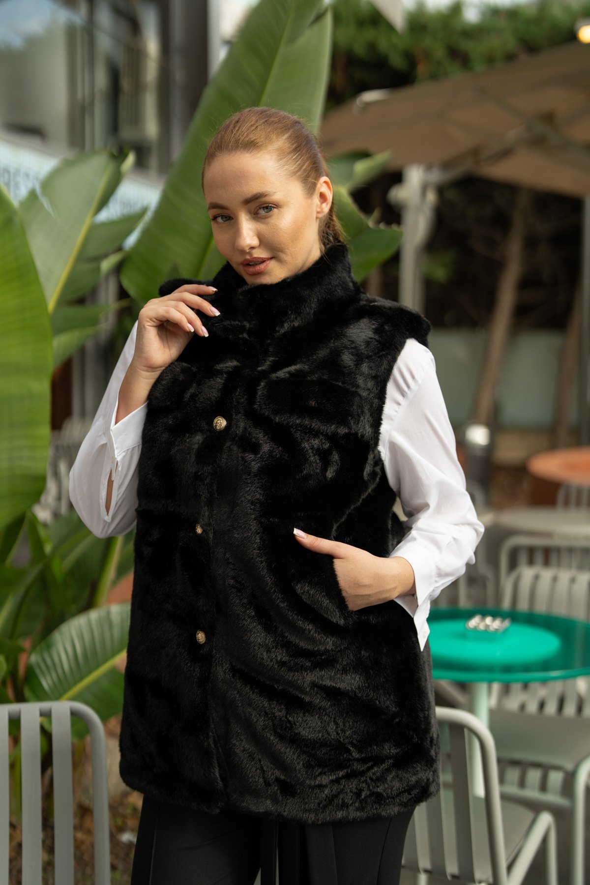 Gold Düğme Detaylı Uzun Kürk Yelek