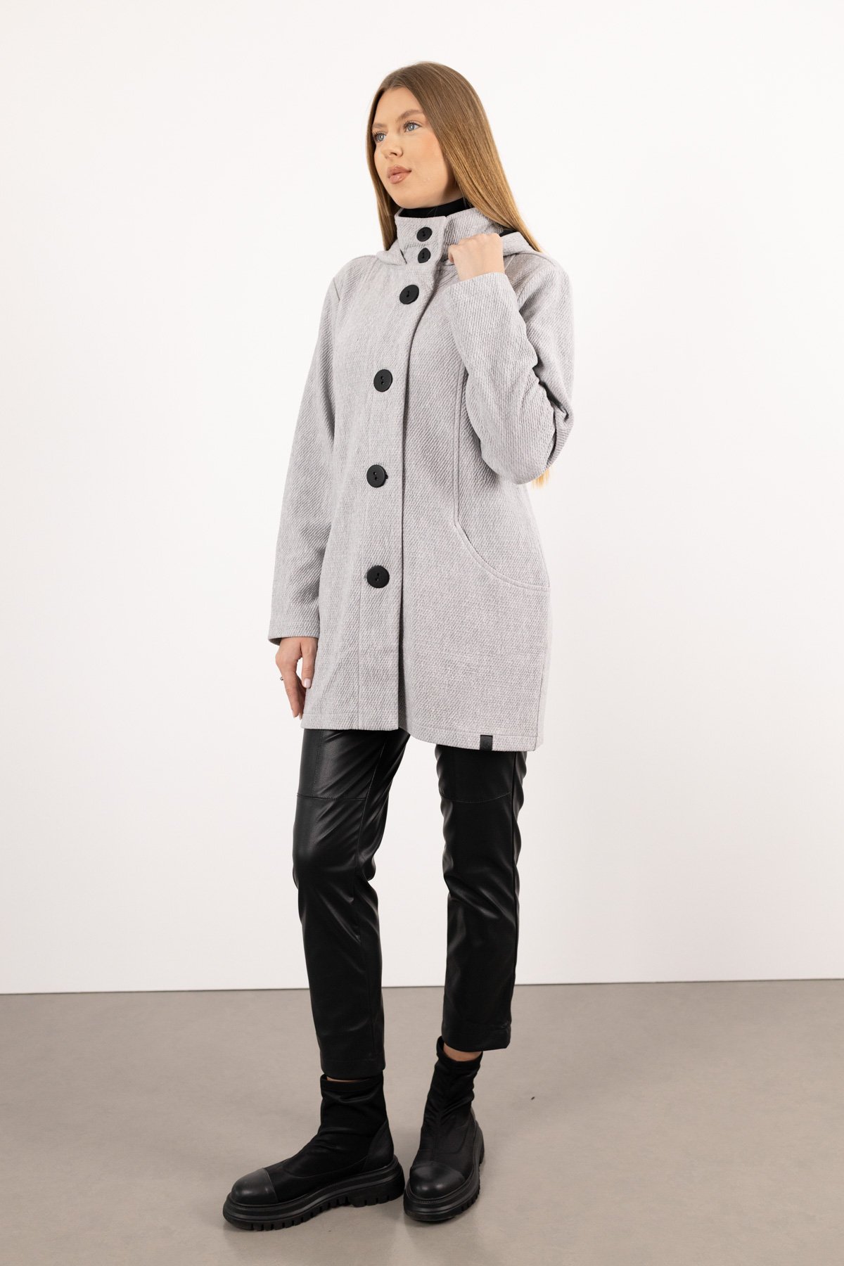 Kapüşon Detaylı Düğmeli Uzun Kollu Cepli Uzun Hırka