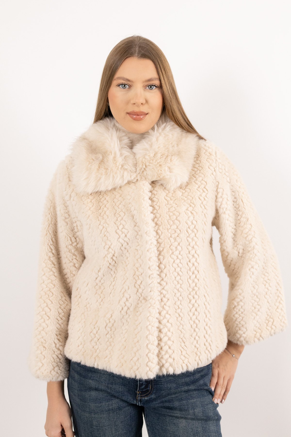 Kapüşonlu Peluş Mont