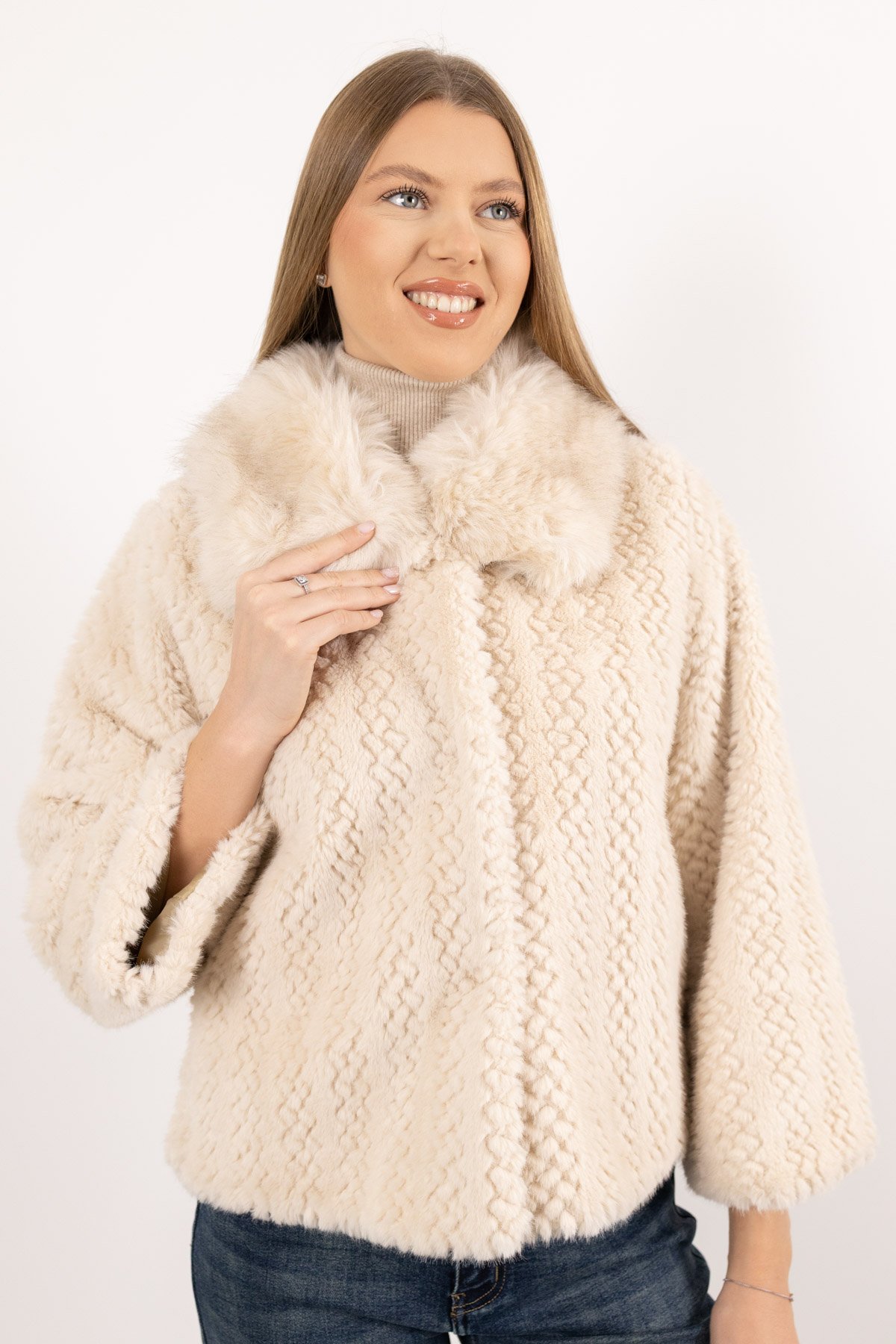 Kapüşonlu Peluş Mont