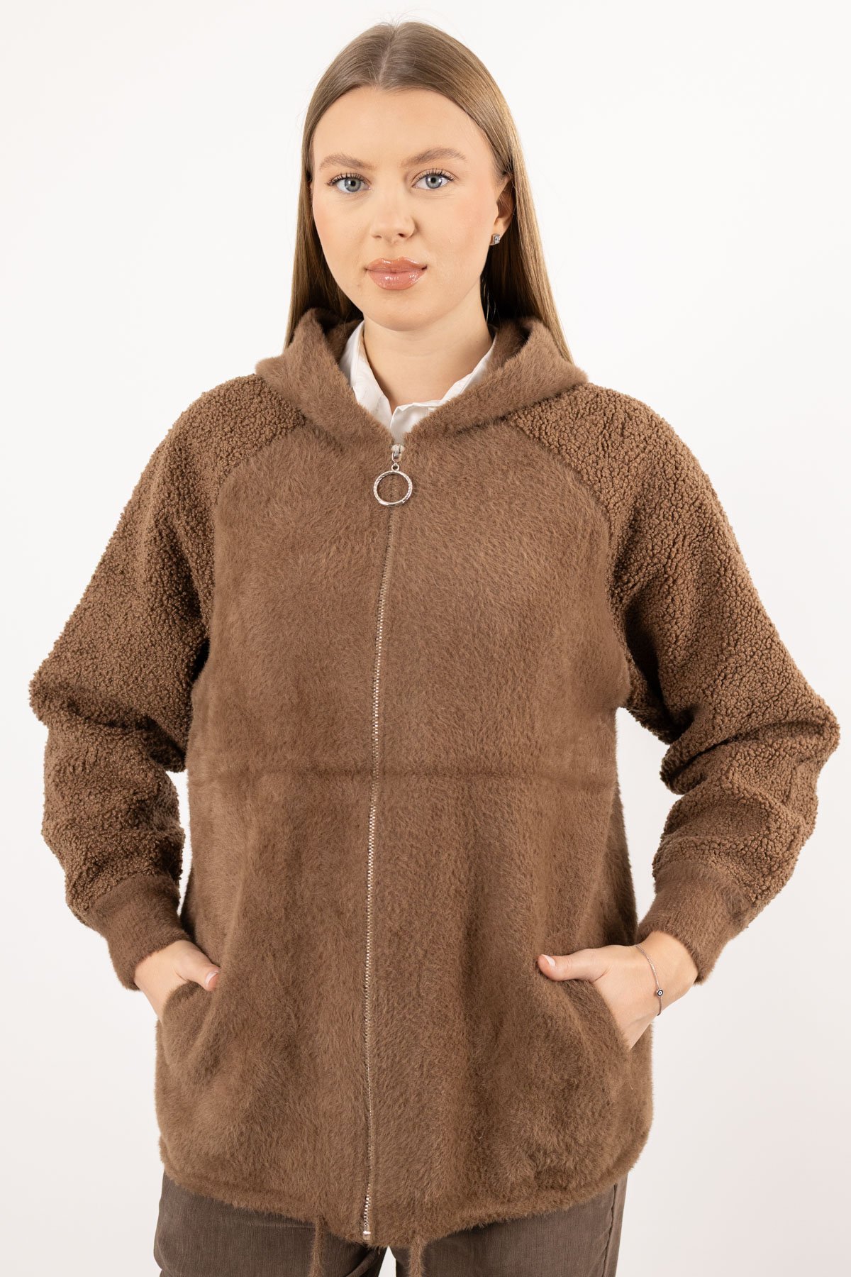 Kapüşonlu Peluş Mont