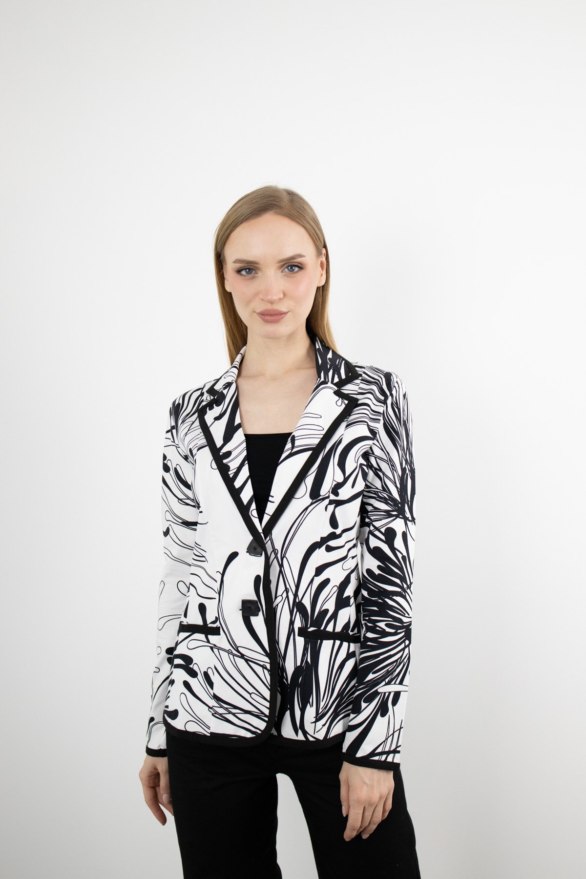 Kare Düğme Detay Gömlek Yaka Ceket