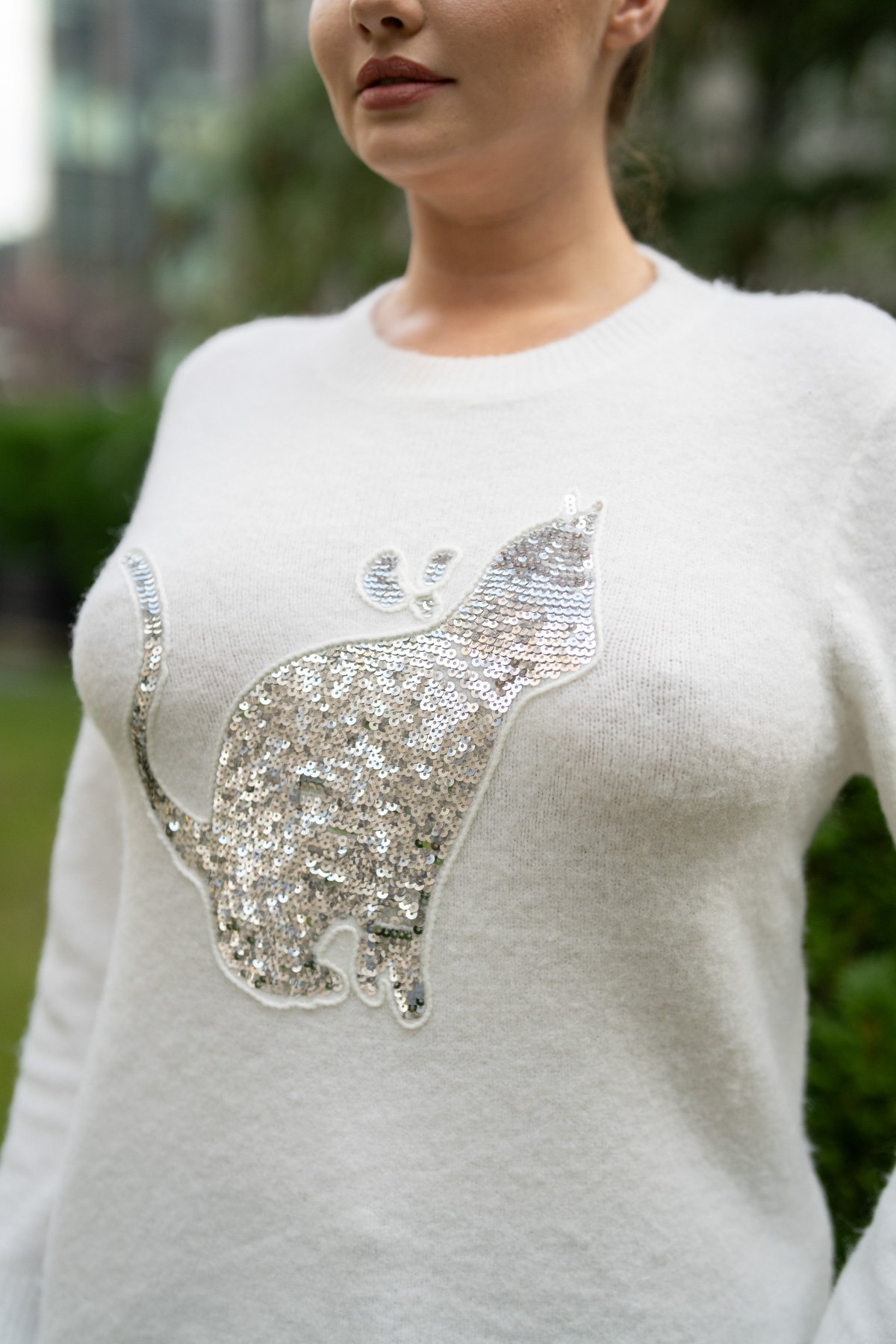 Kedi Desen Pul İşleme Detay Triko