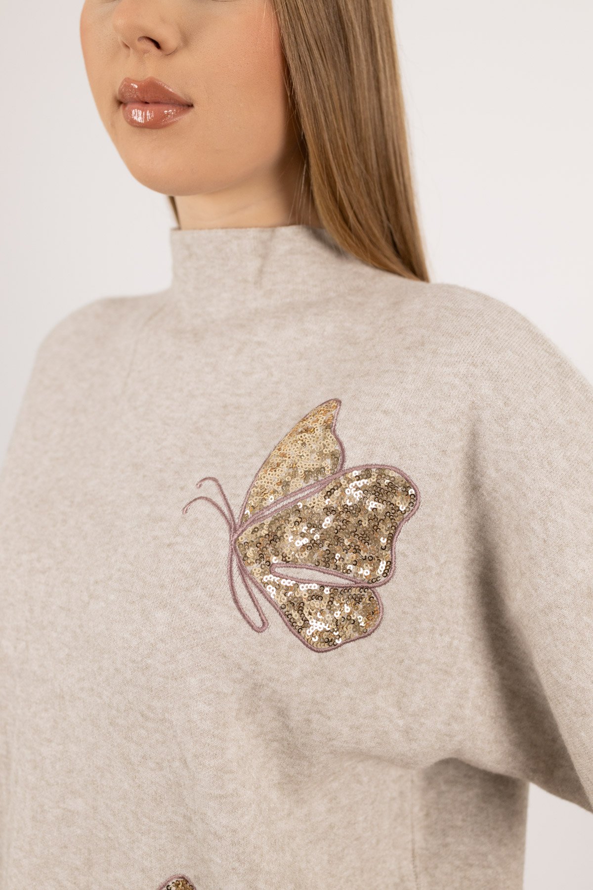 Kelebek Desen Pul İşleme Triko Bluz