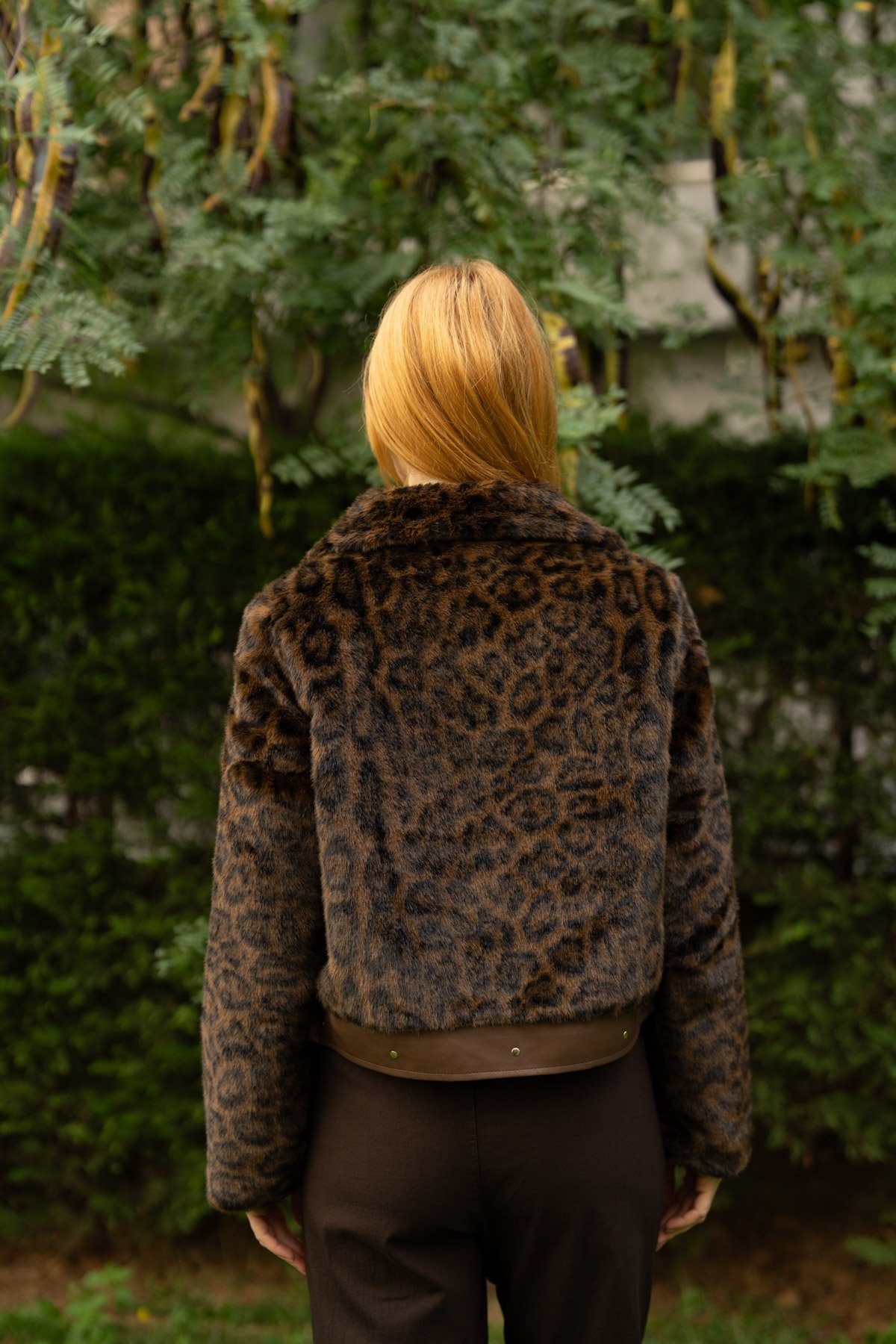 Leopar Desenli  Deri Fermuar Detaylı Pelüş Ceket