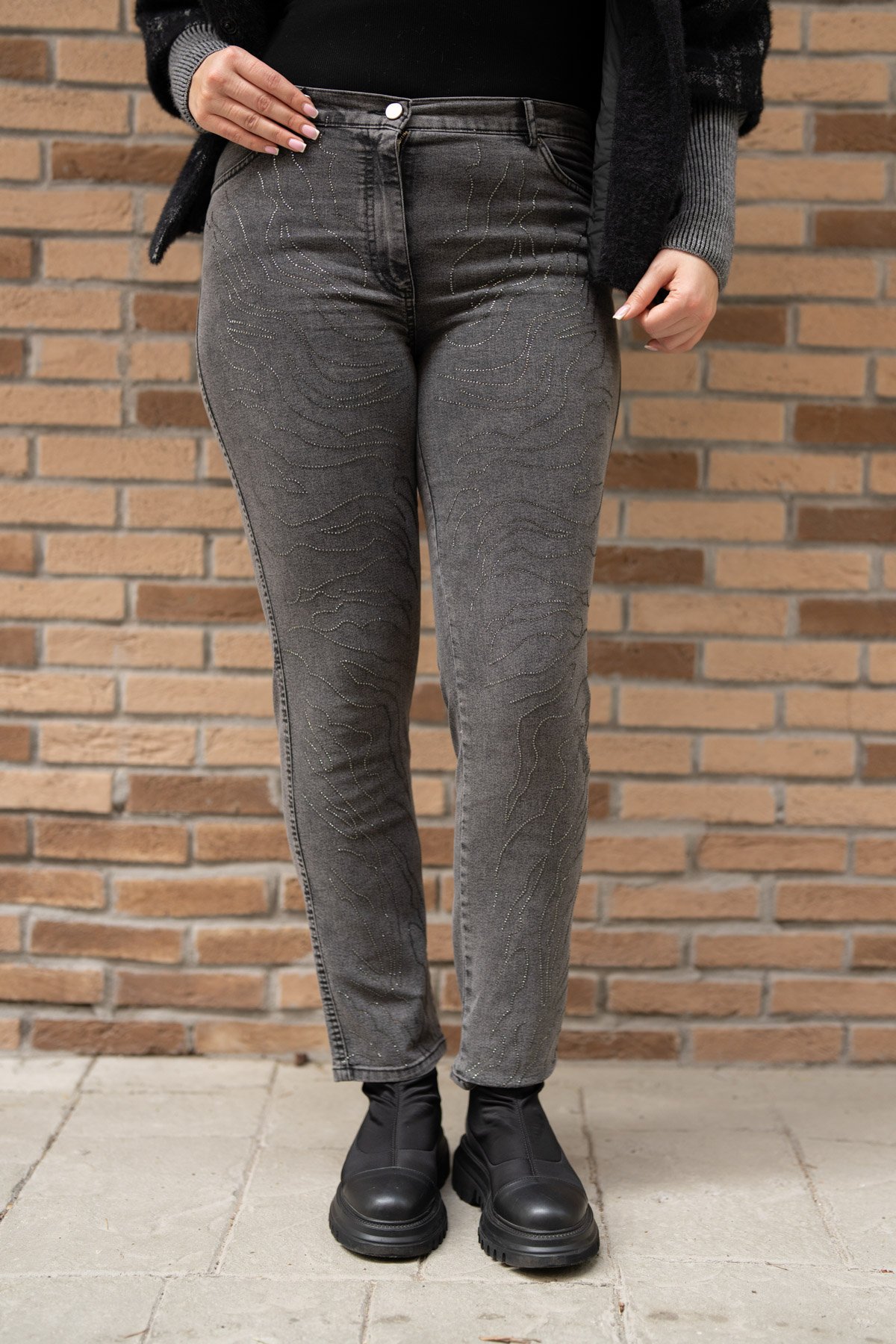 Önü Taşlı Pantolon