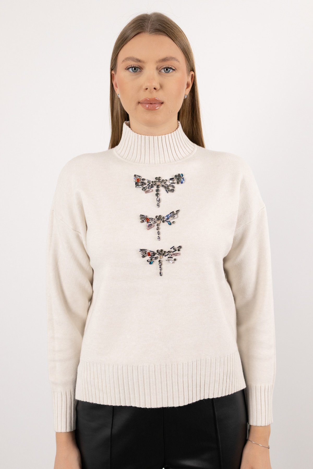 Yarım Balıkçı Yaka Detay Taş İşlemeli Uzun Kollu Triko