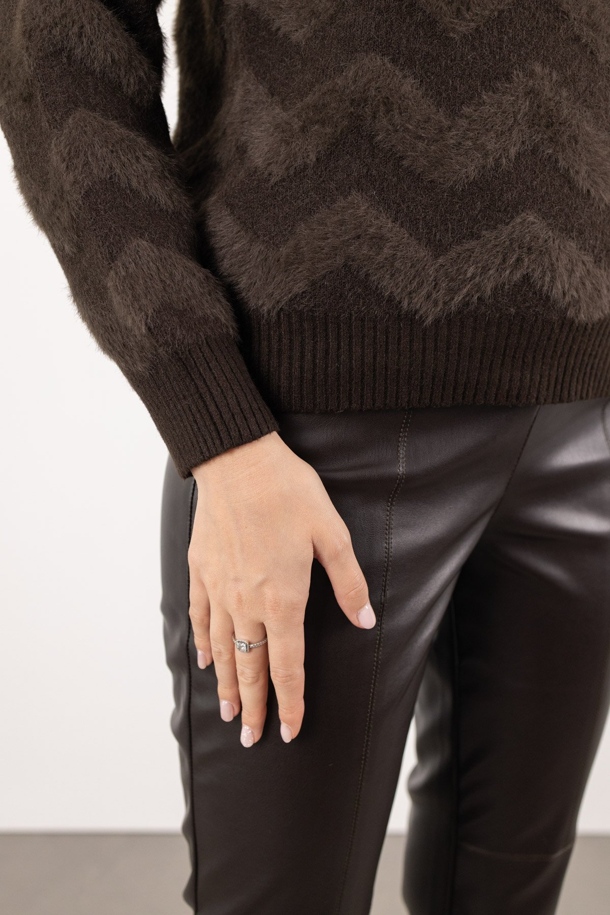 Zigzag Tüylü Kazak