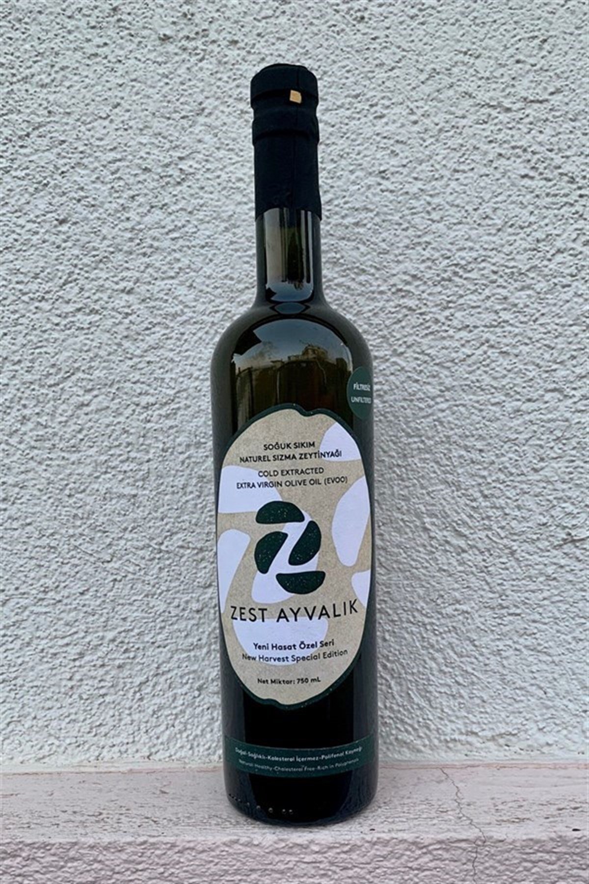 Zest Ayvalık Erken Hasat Soğuk Sıkım Naturel Sızma Zeytinyağı Cam Şişe 750 mL