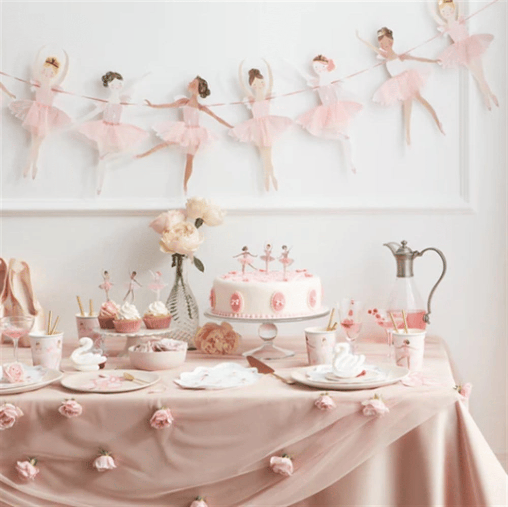 Meri Meri - Ballerina Garland - Balerin Asılan Süs