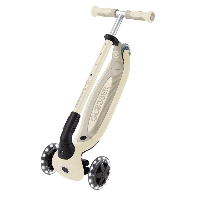 Globber Go Up Baby 360 Işıklı Scooter - Koyu Bej