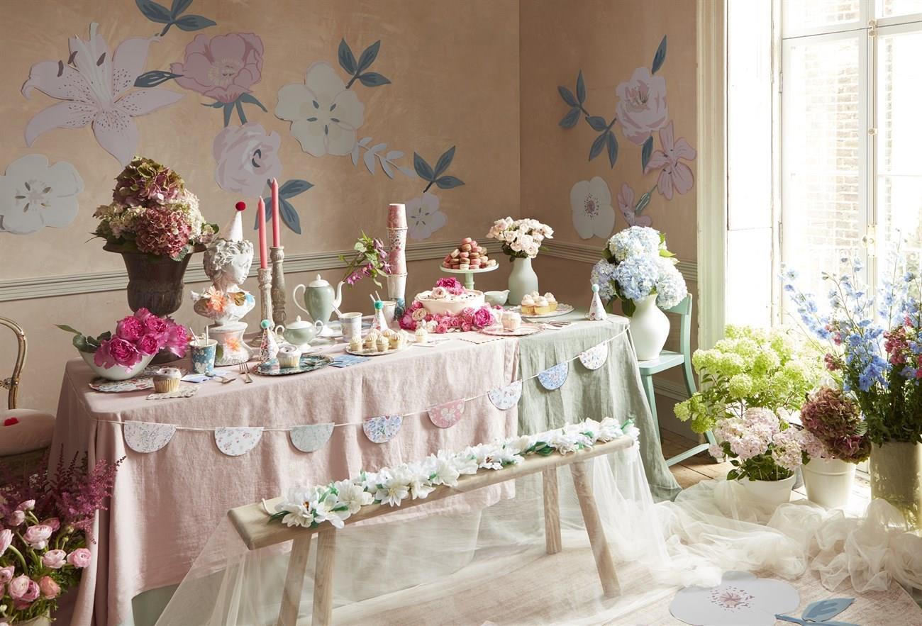 Meri Meri - English Garden Scallop Garland - English Garden Yarım Ay Asılan Süs