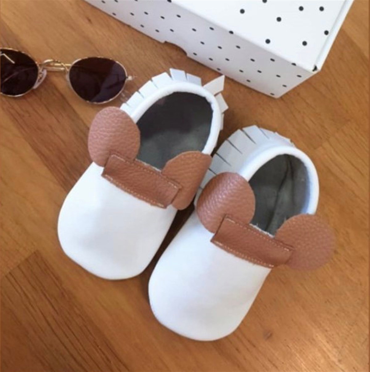 Moots / Beyaz Taba Mickey