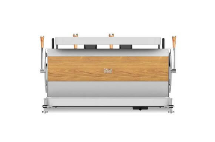Dalla Corte Classic Barista Espresso Kahve Makinesi 2 Gruplu BEYAZ-MEŞEDalla Corte Dalla Corte Classic Barista Espresso Kahve Makinesi 2 Gruplu BEYAZ-MEŞEEspresso Kahve MakineleriDalla Corte Classic Barista Espresso Kahve Makinesi 2 Gruplu BEYAZ-MEŞE