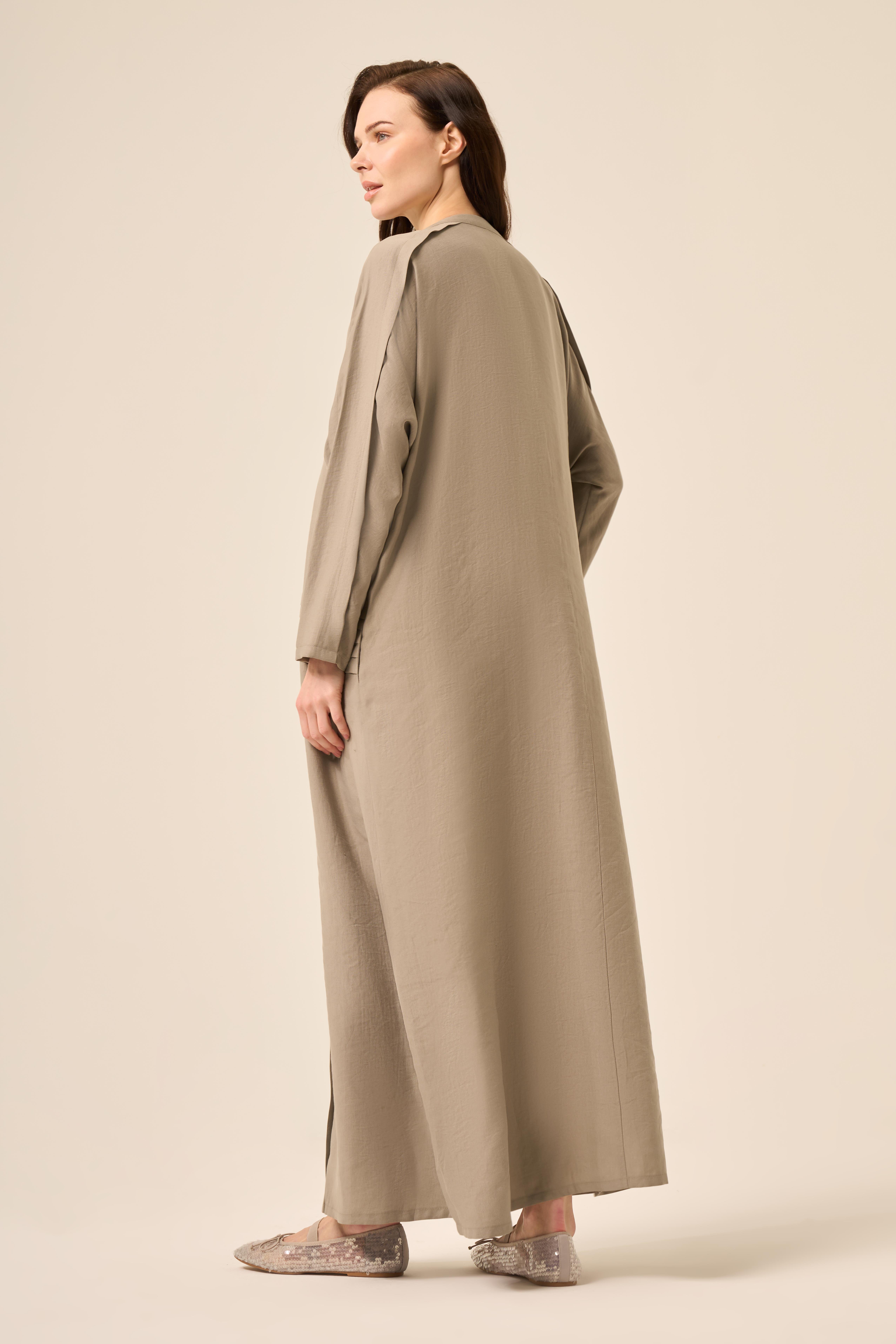 OMUZLARI ALLER DETAYLI CEP KENARI PİLELİ FERMUARLI PASION FERACE