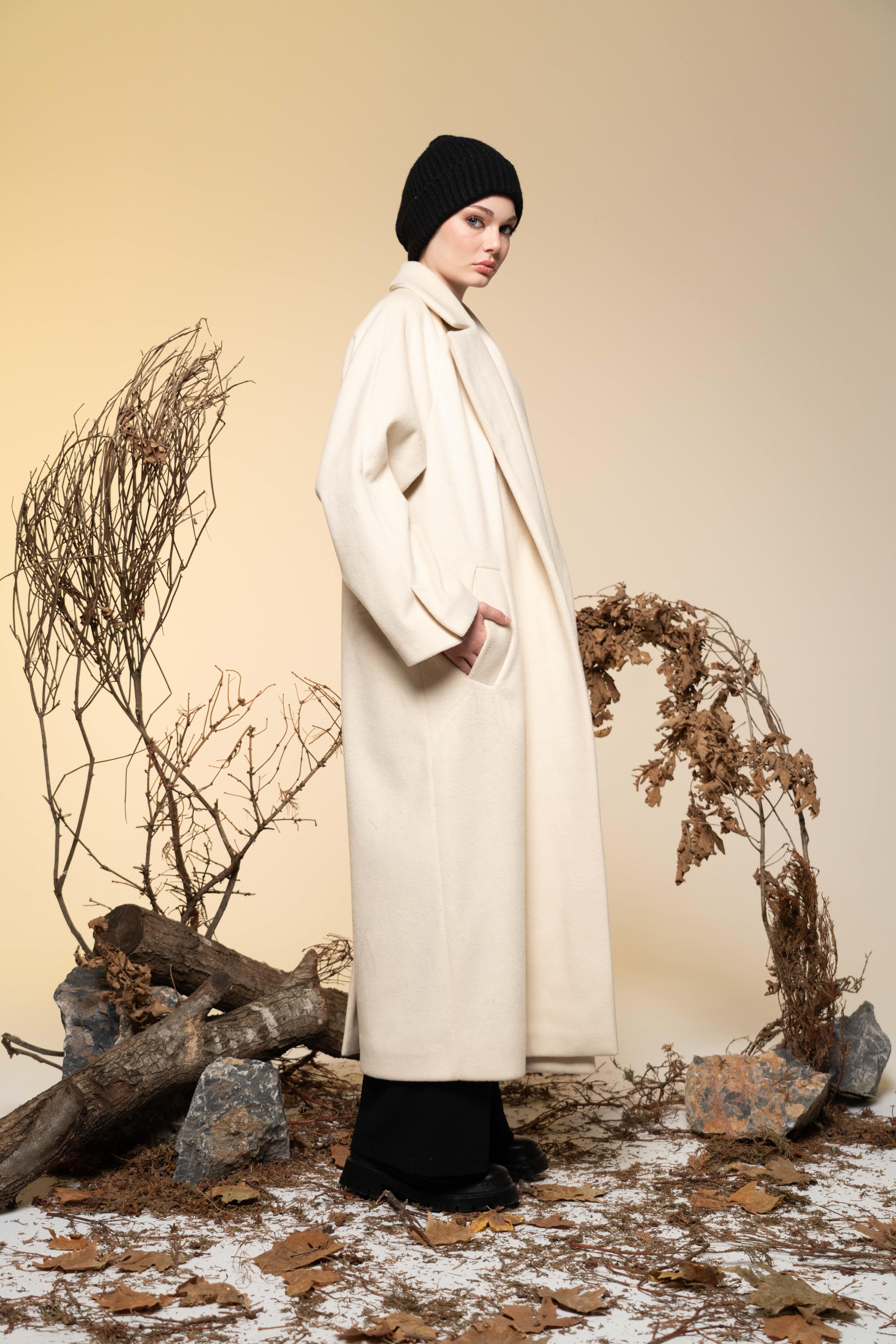 PUNTO DİKİŞLİ MANTO