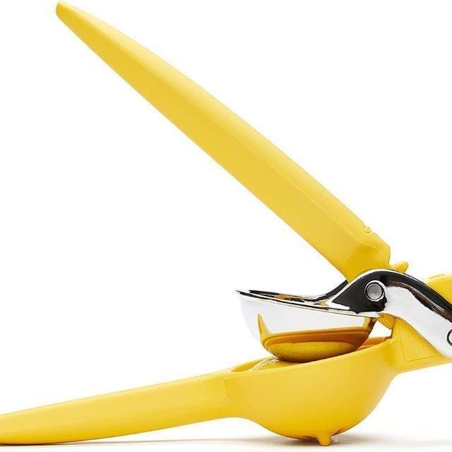 Chef'n 102-159-017-E FreshForce™ Limon Sıkacağı