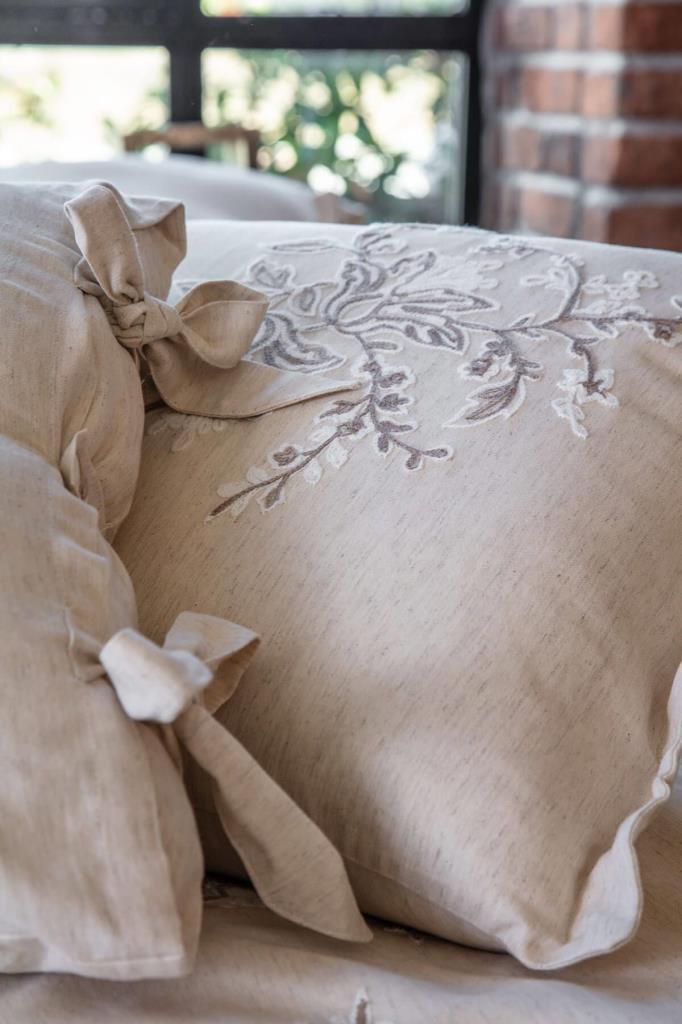 Ecocotton Libera Çift Kişilik Nevresim Takımı %100 Organik Pamuk Keten Süzene Nakışlı Krem-Bej 200x220 Cm