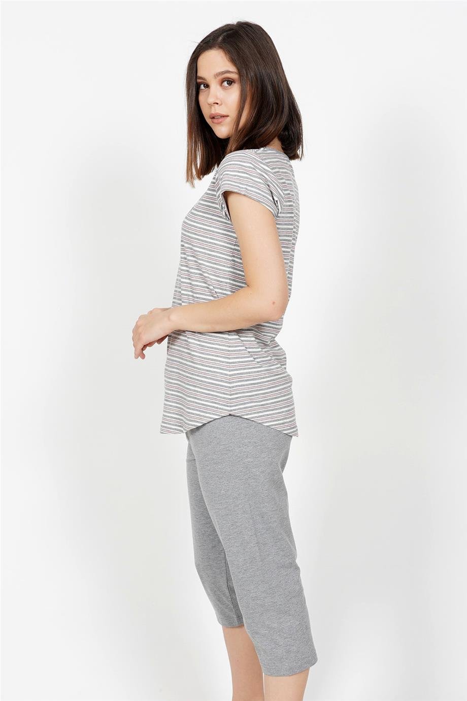 Vienetta Kadın Kısa Kollu Caprı Pijama Takımı