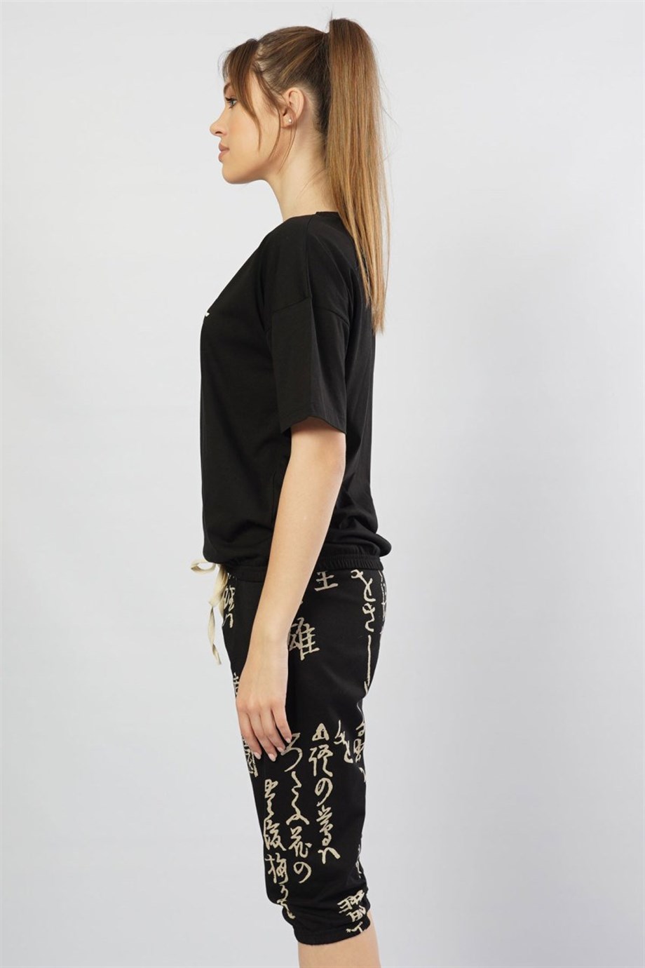 Vienetta (Siyah) Kadın Kısa Kollu Kaprili Pijama Takımı 1050011233