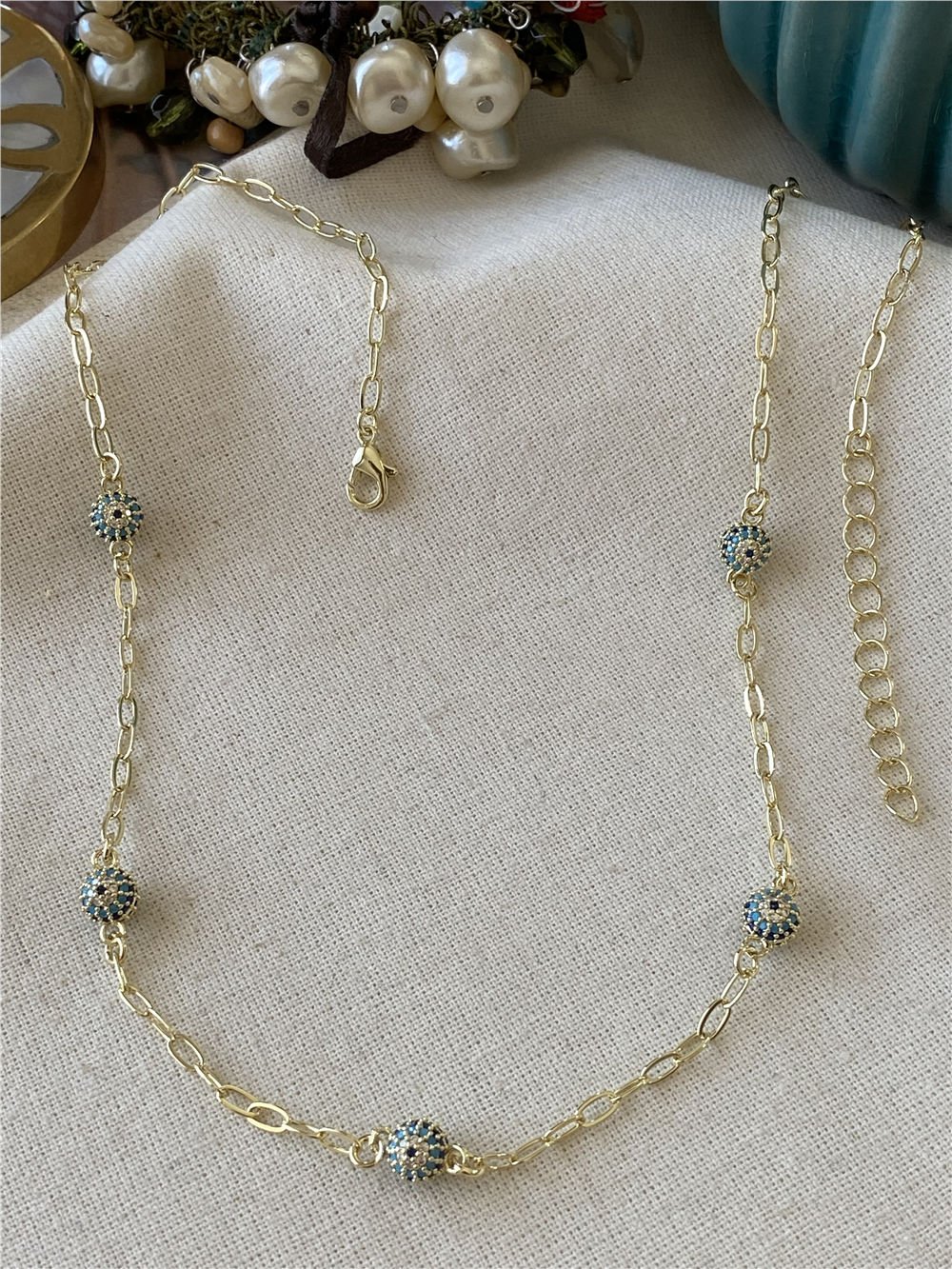 14K Beş Göz Boncuklu Oval Zincir Kolye