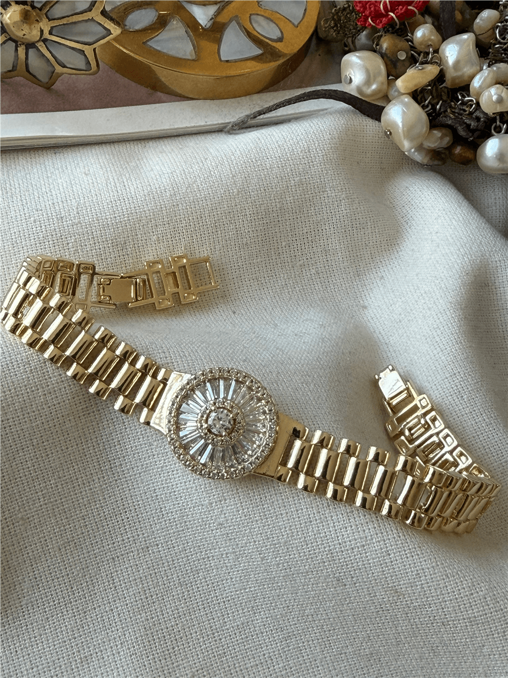 14K Saat Model Bileklik