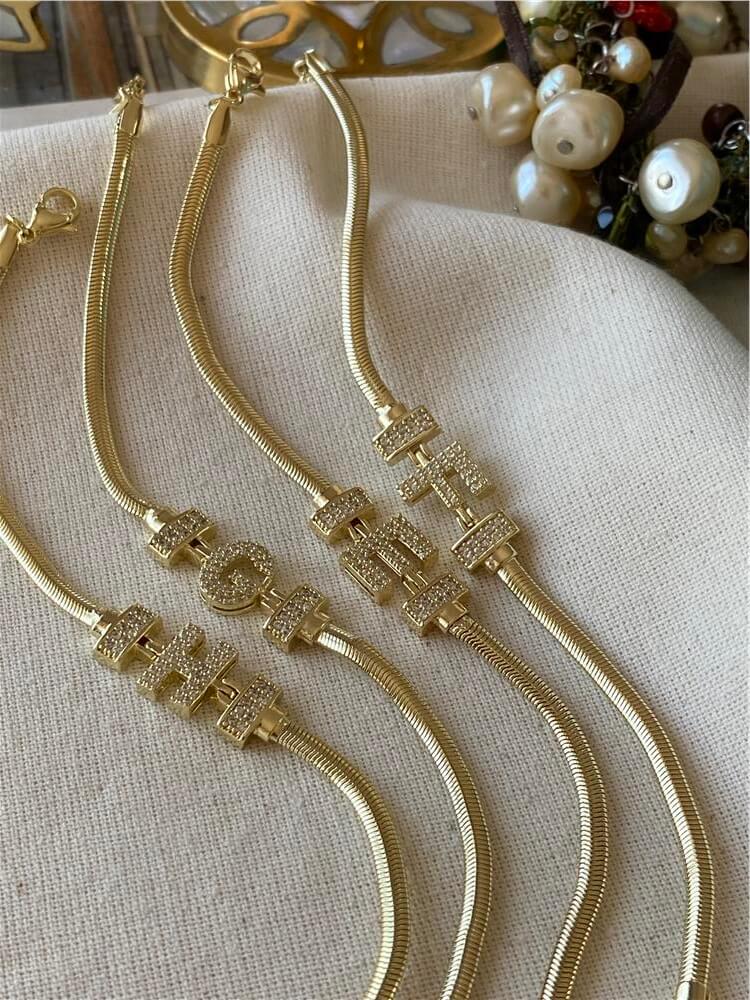 14K Taşlı Harf Bileklik