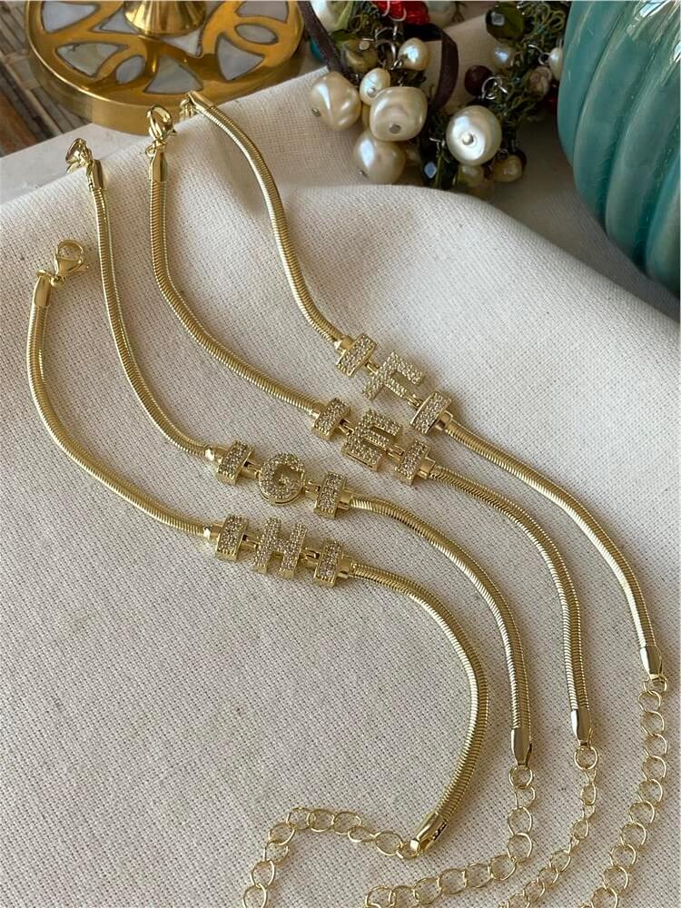 14K Taşlı Harf Bileklik