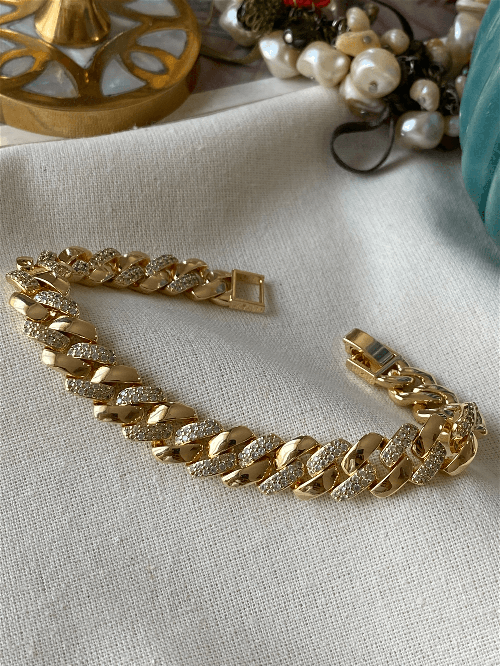 14K Taşlı Küba Model Bileklik